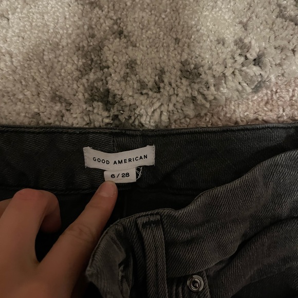 Good American black jeans - Picture 2 of 3